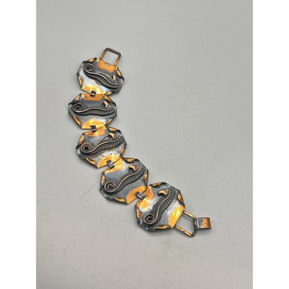 Vintage Copper Seahorse Bracelet with Hexagonal Links & Fold Over Clasp - Picture 4 of 7